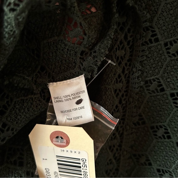 Garnet Hill ~new ~ Teagan Lace Top with Camisole in size XL (16-18) - Picture 10 of 13